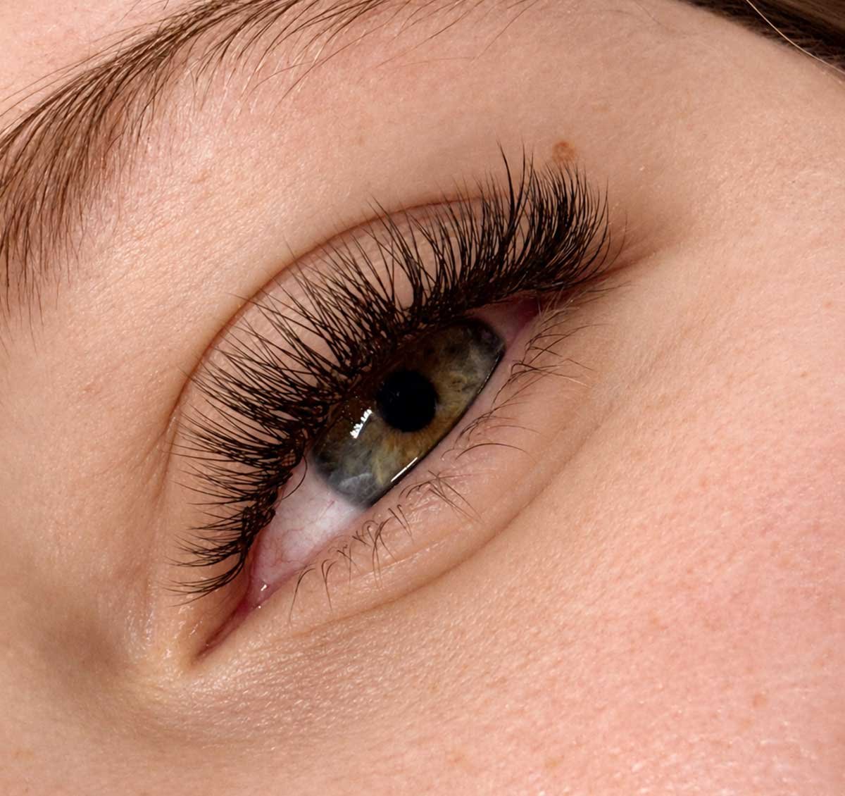 lash-extensions-photo-4