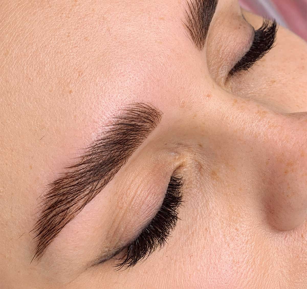 lash-extensions-photo-6